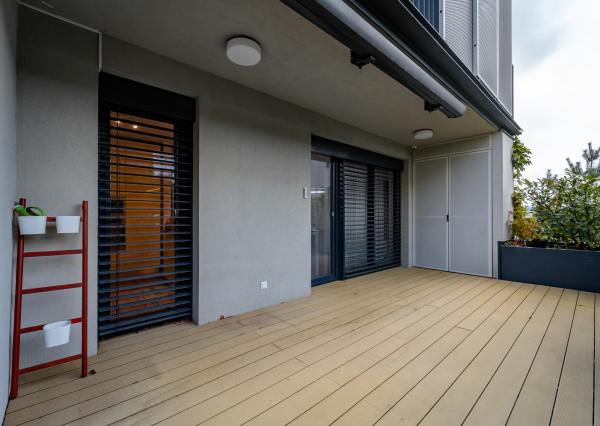 Exkluzívne na predaj 3-izbový byt v novostavbe s terasou v lukratívnej časti sídl. Nová Terasa