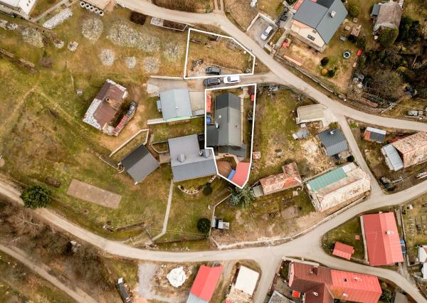 REZERVOVANÉ - Exkluzívne na predaj 3-izbový rodinný dom po kompletnej rekonštrukcii v obci Banská Belá, okres Banská Štiavnica