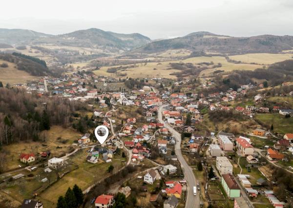 REZERVOVANÉ - Exkluzívne na predaj 3-izbový rodinný dom po kompletnej rekonštrukcii v obci Banská Belá, okres Banská Štiavnica