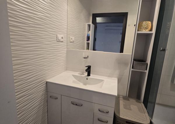 REZERVOVANÉ - Exkluzívne na predaj 4-izbový nadštandardný  byt s balkónom v Poprade na  ulici Šrobárovej