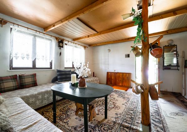 Ponúkame Vám na predaj chatu so záhradou na Bukovci