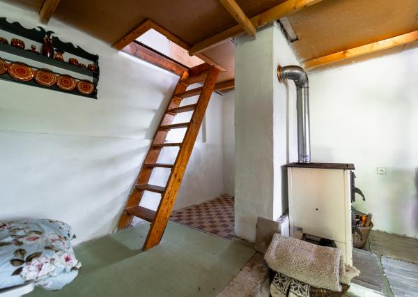 Ponúkame Vám na predaj chatu so záhradou na Bukovci