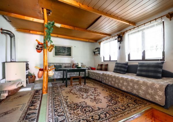 Ponúkame Vám na predaj chatu so záhradou na Bukovci