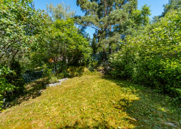 Ponúkame Vám na predaj chatu so záhradou na Bukovci