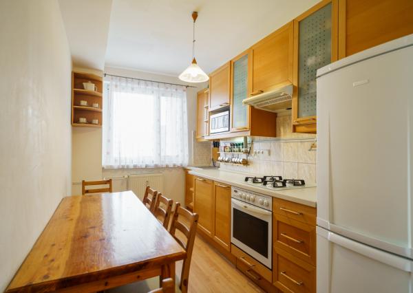 NA PREDAJ 3-izbový klimatizovaný byt 79,34m2 v obľúbenej lokalite s výbornou dostupnosťou, ul. Tehelná