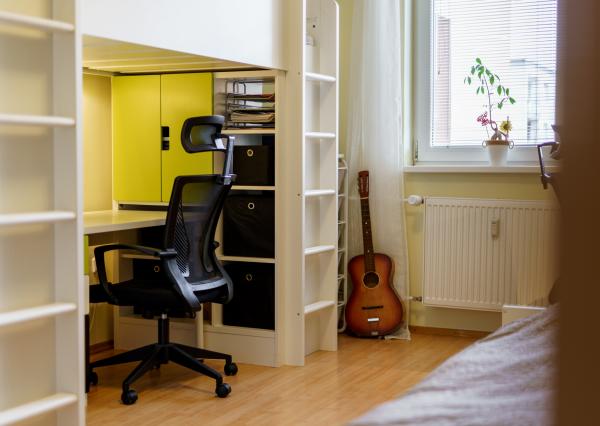 NA PREDAJ 3-izbový klimatizovaný byt 79,34m2 v obľúbenej lokalite s výbornou dostupnosťou, ul. Tehelná