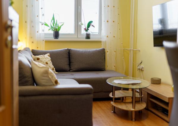 NA PREDAJ 3-izbový klimatizovaný byt 79,34m2 v obľúbenej lokalite s výbornou dostupnosťou, ul. Tehelná