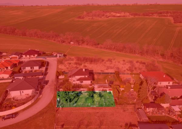 REZERVOVANÉ - PREDAJ, pozemok 350 m², Kľačany, Hlohovec