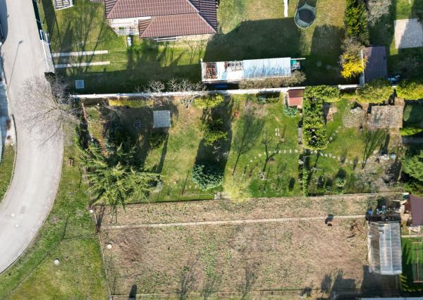 REZERVOVANÉ - PREDAJ, pozemok 350 m², Kľačany, Hlohovec