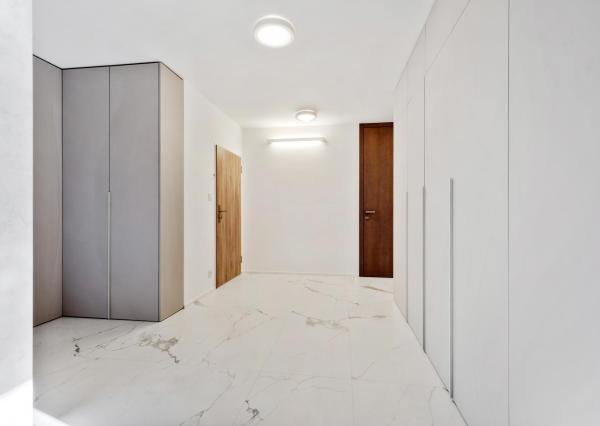 3-izb. byt s veľkou terasou a garážou pri lesoparku Železná studnička