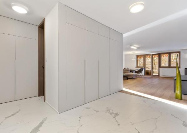 3-izb. byt s veľkou terasou a garážou pri lesoparku Železná studnička