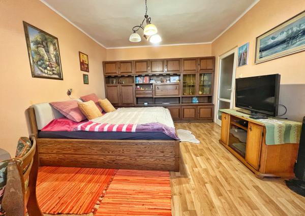 Ponúkame na prenájom 1-izbový byt na Alvinczyho ulici, Košice – Staré mesto.