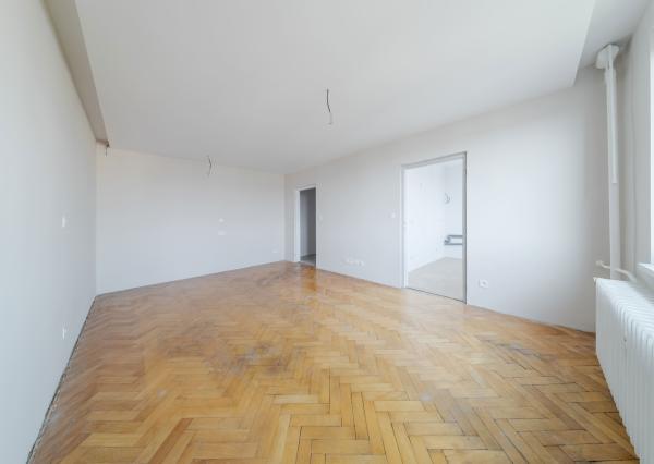 Na predaj 1-izb. novozrekonštruovaný byt, Hroncova, Košice - Sever