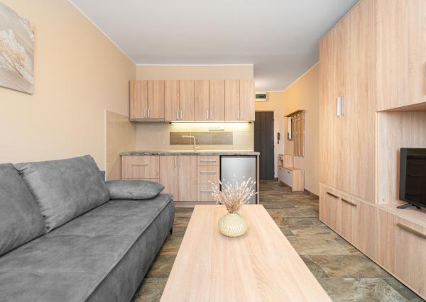 Na predaj štýlová, kompletne zrekonštruovaná garsónka – ideálna investícia aj štartovacie bývanie