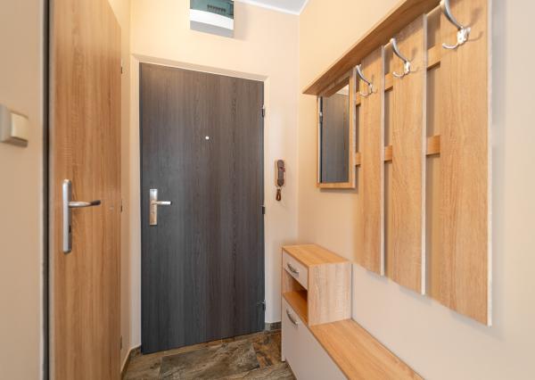 Na predaj štýlová, kompletne zrekonštruovaná garsónka – ideálna investícia aj štartovacie bývanie