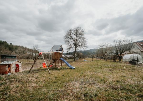 Na predaj: Starší rodinný dom s dušou v obci Rokytov