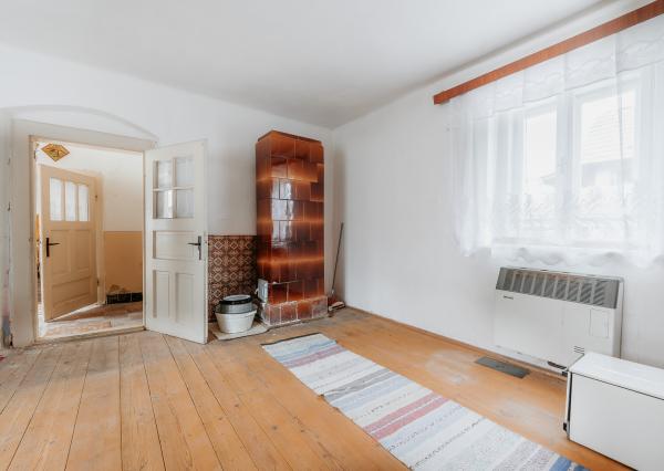 Na predaj: Starší rodinný dom s dušou v obci Rokytov