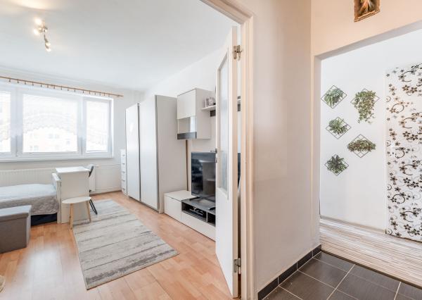 1-izbový, predaj, 35 m2, loggia, Titogradská, Košice - Sídlisko KVP