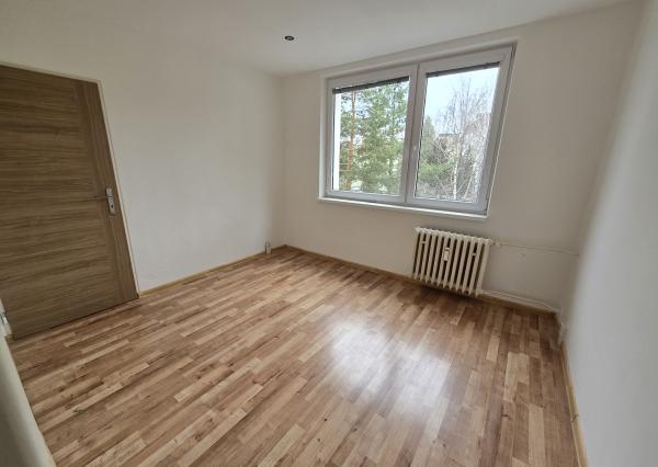 Exkluzívne na prenájom slnečný 4 - izbový byt v Poprade ul. Partizánska