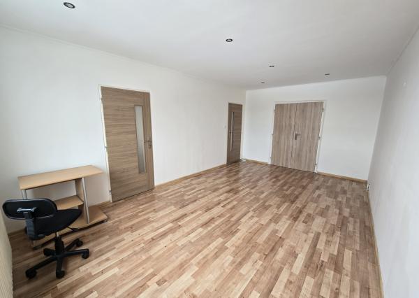 Exkluzívne na prenájom slnečný 4 - izbový byt v Poprade ul. Partizánska