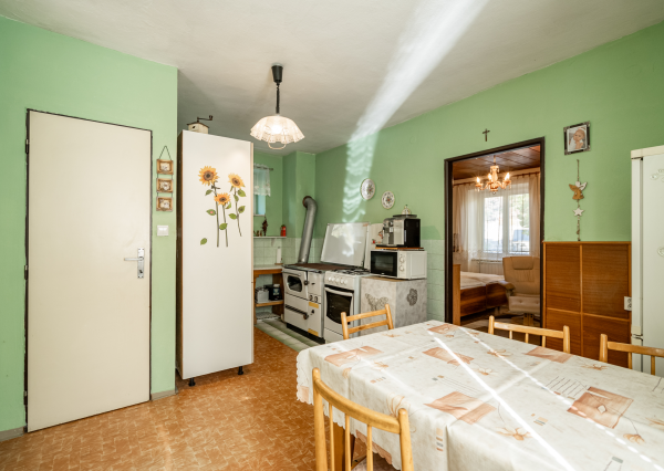 Predaj čarovnej chalupy v obci Petrova Lehota, Trenčín