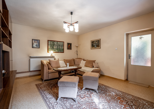 Predaj čarovnej chalupy v obci Petrova Lehota, Trenčín