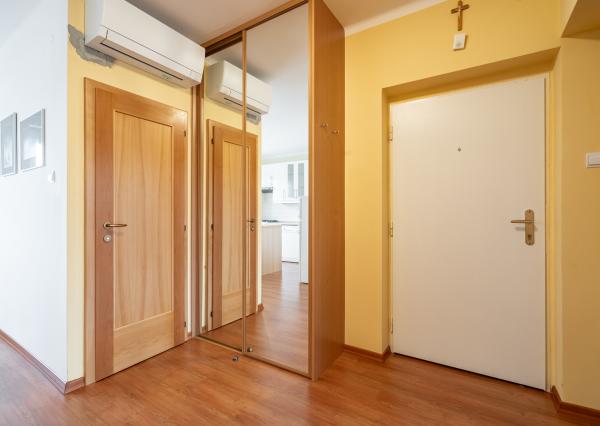 Prenájom, krásny 2-izbový byt v centre Piešťan, Kollárova ulica, 77 m2