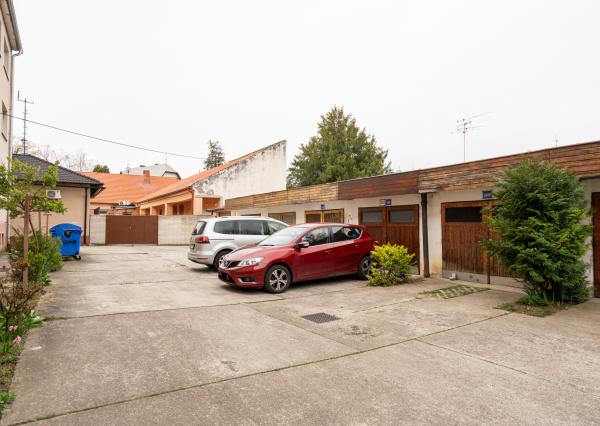 Prenájom, krásny 2-izbový byt v centre Piešťan, Kollárova ulica, 77 m2