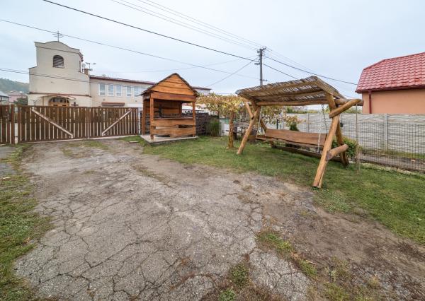 Útulný 3 izbový RD na predaj • 15 km od Košíc • Ploské Ortáše