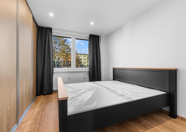 Prenájom 2-izbového bytu, 54 m2, Teplická ulica, Piešťany