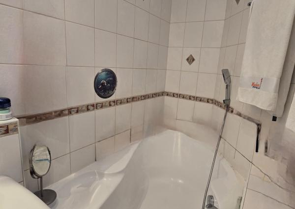 Exkluzívne na predaj 3-izbový byt s balkónom v Poprade na  starom Juhu, ulica Tomášikova
