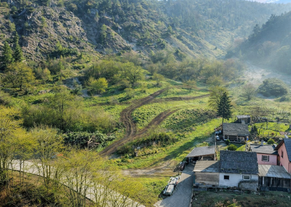 Predaj stavebného pozemku vo Višňovom, 826 m2