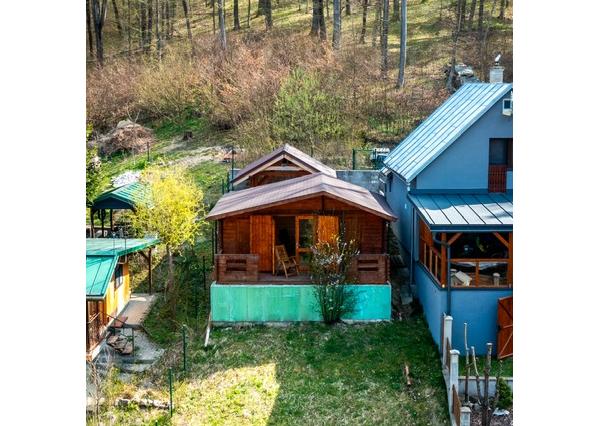 Ponúkam na predaj chatu v obci Brestov, 7km od mesta Humenné
