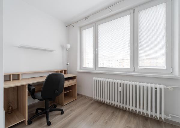 REZERVOVANÉ - 3 izbový byt po čiastočnej rekonštrukcii s loggiou v širšom centre mesta na ul. Tatranská v Košiciach.