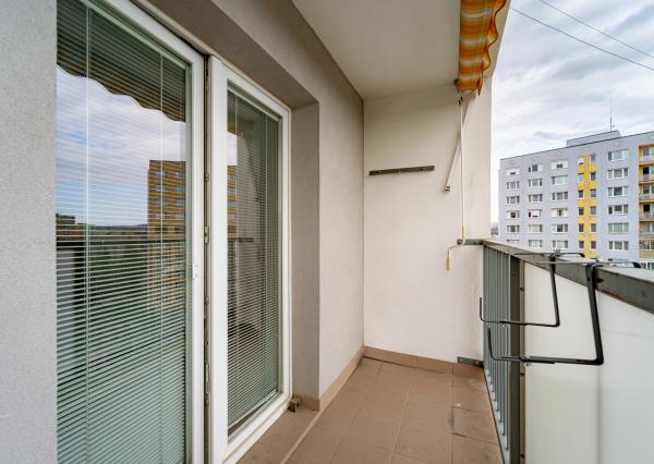 REZERVOVANÉ - 3 izbový byt po čiastočnej rekonštrukcii s loggiou v širšom centre mesta na ul. Tatranská v Košiciach.
