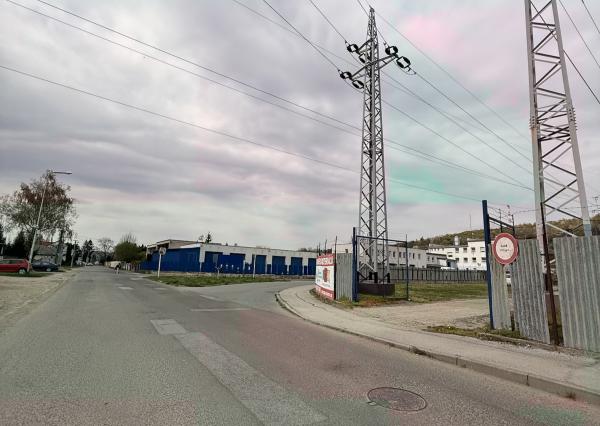Priemyselný pozemok 2 500 m2 na Budovateľskej ul., Vranov n. T. na predaj