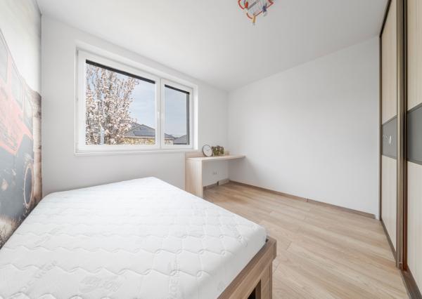 4-izbový rodinný dom, predaj, Tramínová ul., 643 m2, kolaudácia 2015, Košice - Krásna, Na Hore
