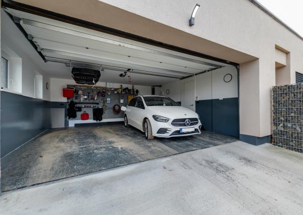 REZERVOVANÉ- Nadštandardný bungalov s pozemkom 660 m2 v obci Sady nad Torysou - Byster len 5km od mesta Košice