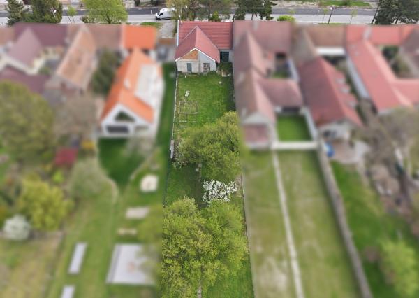 REZERVOVANÉ - PREDAJ: Dom za cenu pozemku v Modre – časti Kráľová