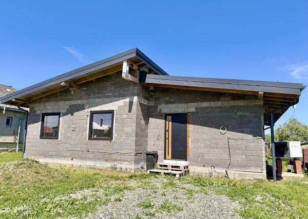 Moderný 4-izbový bungalov na predaj – Dlhé Klčovo