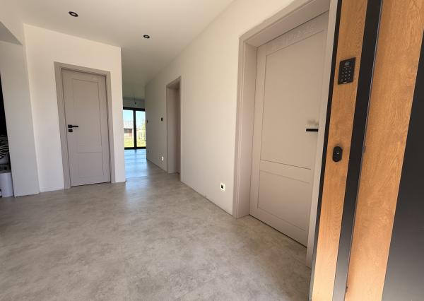 Moderný 4-izbový bungalov na predaj – Dlhé Klčovo