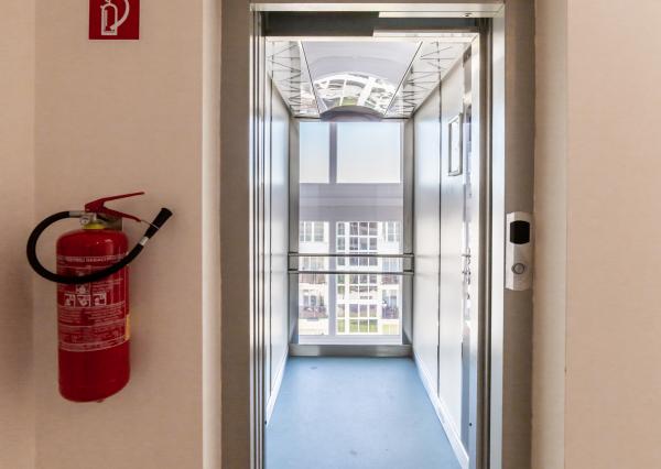 REZERVOVANÉ - 4-izbový, predaj, 94 m2, parking, Borovicový háj, Popradská, Košice