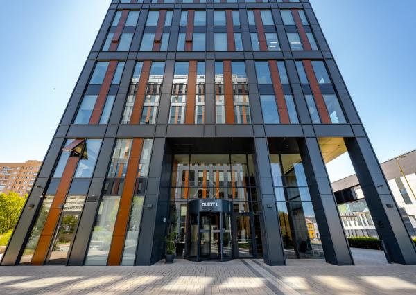 Moderný nebytový priestor open space o veľkosti 124,76 m2 v DUETT Business Residence na prenájom.
