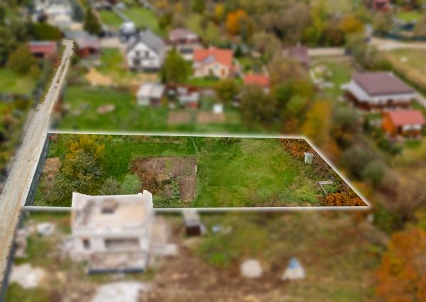 Pozemok vhodný na rekreačný dom alebo chatu o veľkosti 1.282 m2 v oblasti Čičky-majer, Košice - Terasa.