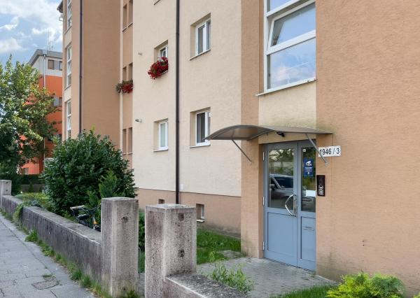 Prenájom 2-izbový byt 61 m2, Vajanského, Piešťany