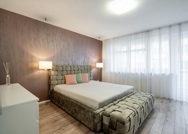 NA PREDAJ veľkometrážny 4-izbový byt 166,94 m² s parkovacím státím a 2 loggiami – Zámocká ulica