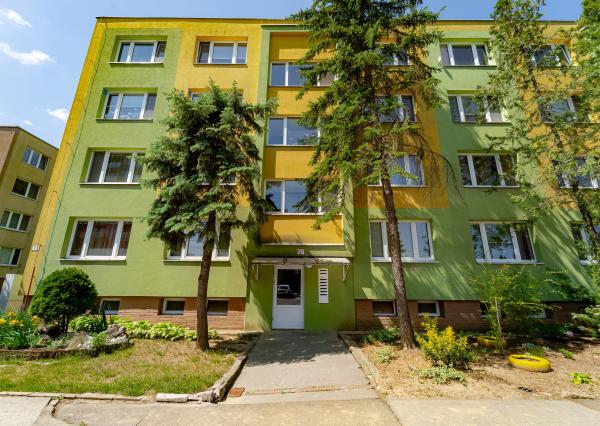 2 izbový byt, s 2 balkónmi