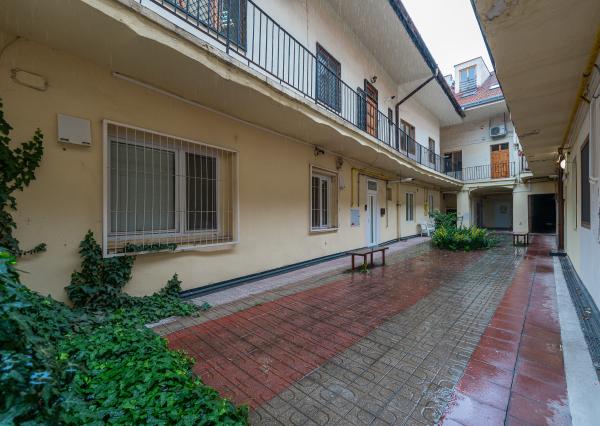 Ponúkam na prenájom veľmi pekný 1,5-izbový byt na Alžbetinej ulici v Košiciach