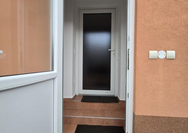 Exkluzívne na prenájom priestory v Poprad – Matejovciach, ul. Allendeho na účely podnikania alebo prevádzky