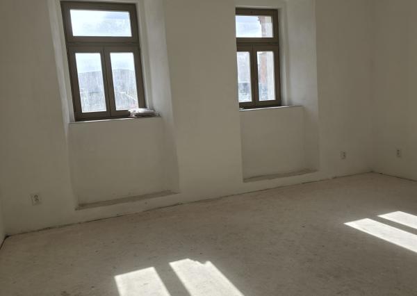 REZERVOVANÉ - Exkluzívne na predaj 2-izbový s parkovacím miestom v Matejovciach na ul. Smetanovej, okres Poprad